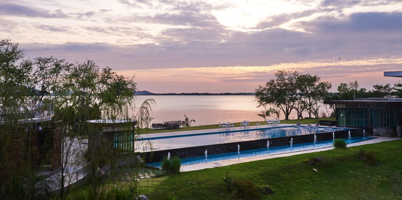 Baan Rim Ao Hotel Chanthaburi Exterior foto